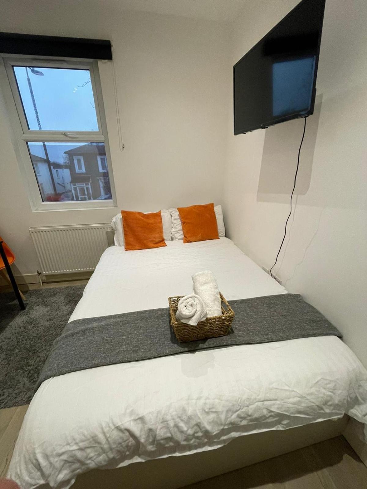 Cozy En-Suite Near Stratford Londres Extérieur photo
